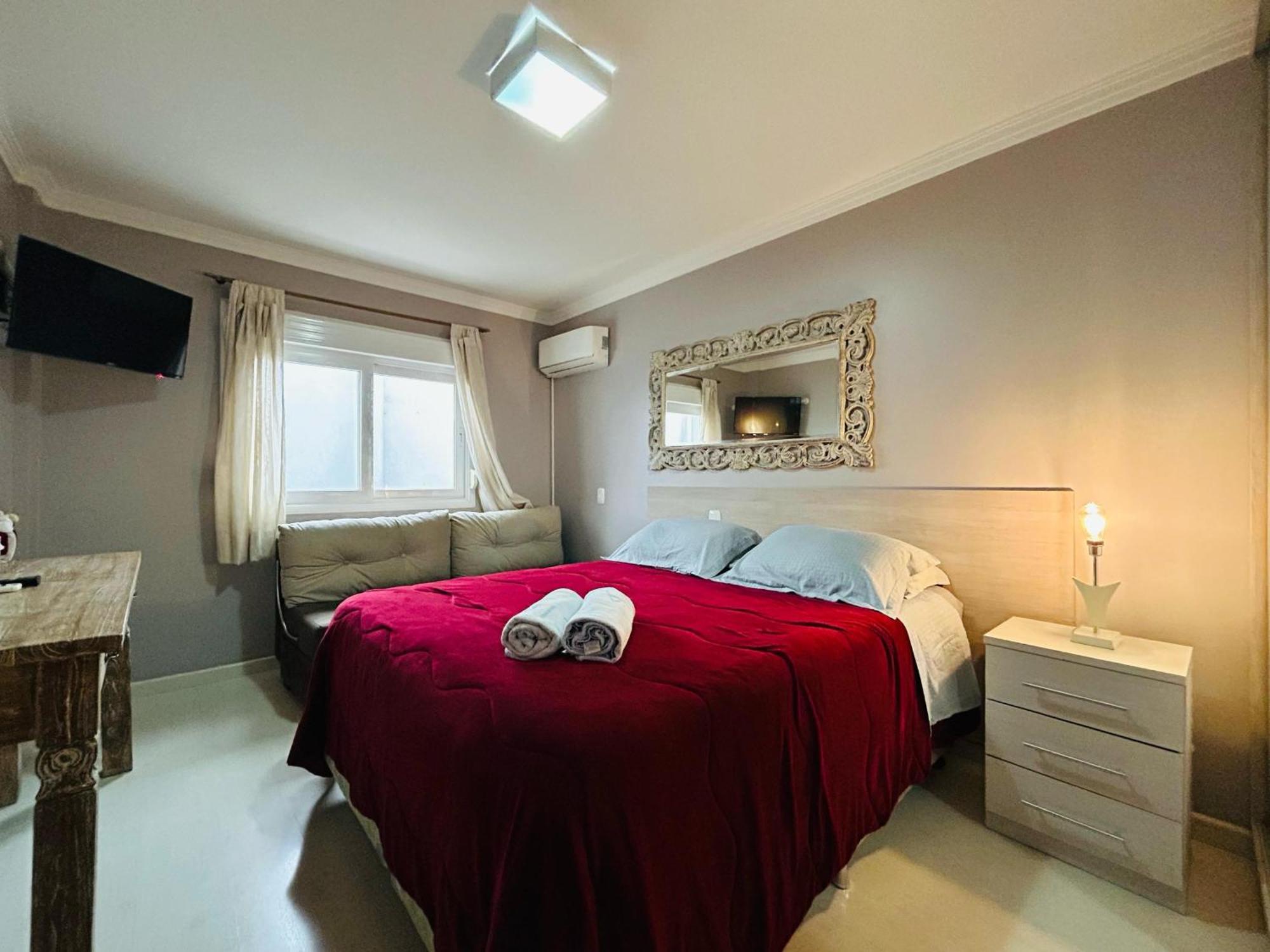 Apartamento 150 M Da Catedral De Pedra - Centro De *